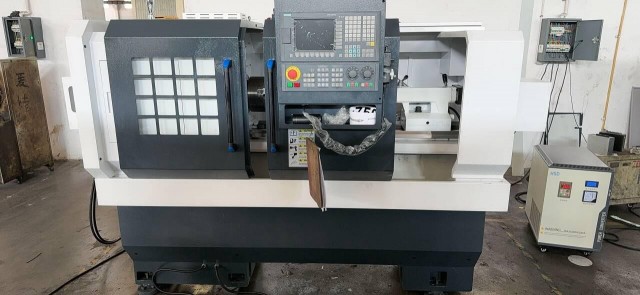 В РК г. Алматы, поставлен и введен  в эксплуатацию L40X750 Токарный станок с ЧПУ